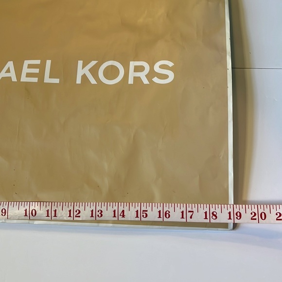 Michael Kors Large Shopping Tote Bag - Picture 2 of 7